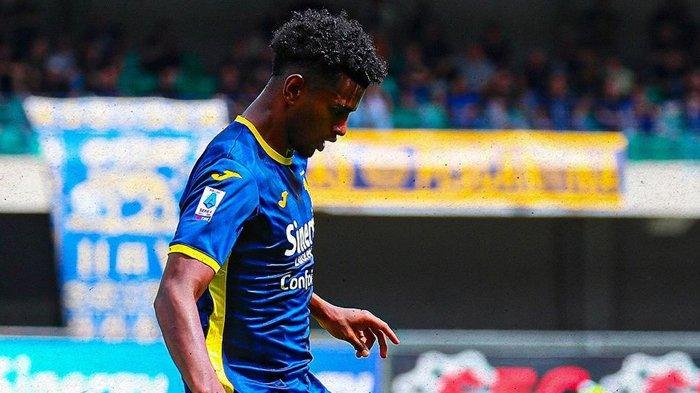 Pemain Hellas Verona, Juan Cabal. (Instagram / @hellasveronafc)