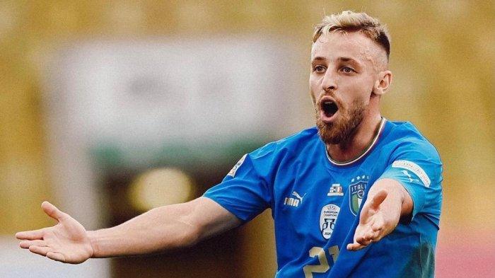 Davide Frattesi ketika berseragam Timnas Italia.