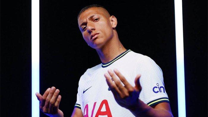 Penyerang Tottenham Hotspur Richarlison diprediksi akan mengawal lini depan klubnya berpartner dengan Harry Kane dan Son Heung-min saat menjamu Olympic Marseille di Liga Champions.