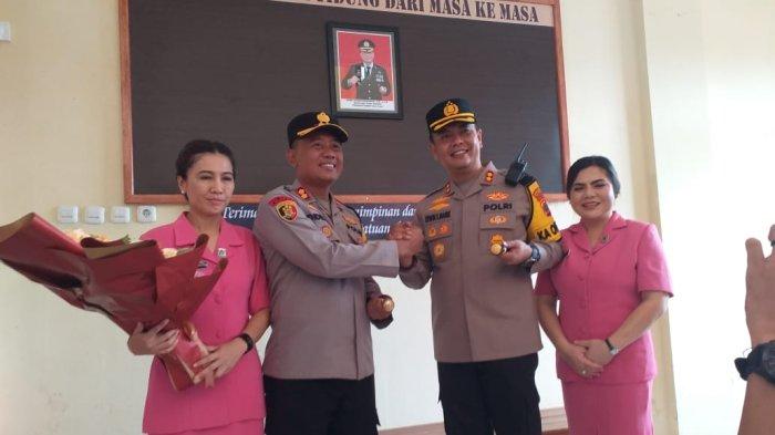 Pisah Sambut Kapolres Tana Tidung Baru AKBP Erwin Syahputra Manik yang baru dilantik bersama istri dan AKBP Didik Purwanto bersama istri.