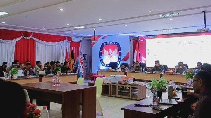Pleno Rekapitulasi Hasil Suara Pileg 2024 tingkat Provinsi Kalimantan Utara. (TribunKaltara.com / Desi Kartika)