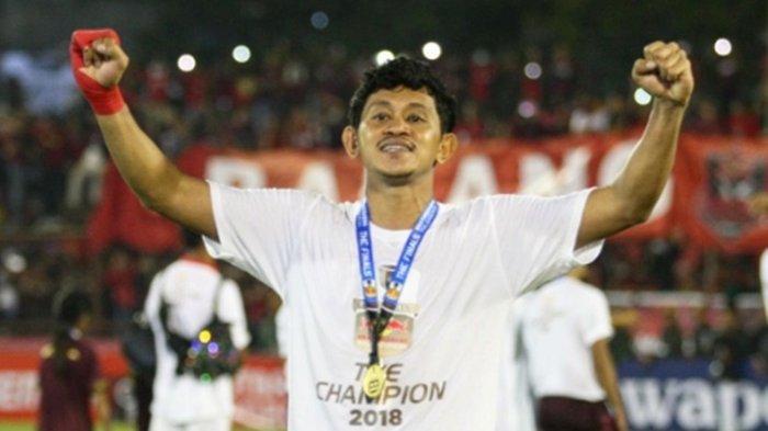 Rizky Pellu saat juara Piala Indonesia bersama PSM Makassar.