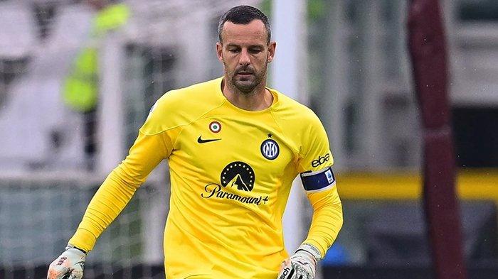 Kapten sekaligus kiper Inter Milan, Samir Handanovic.