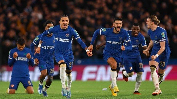 Selebrasi pemain Chelsea usai memastikan diri lolos ke semifinal Carabao Cup