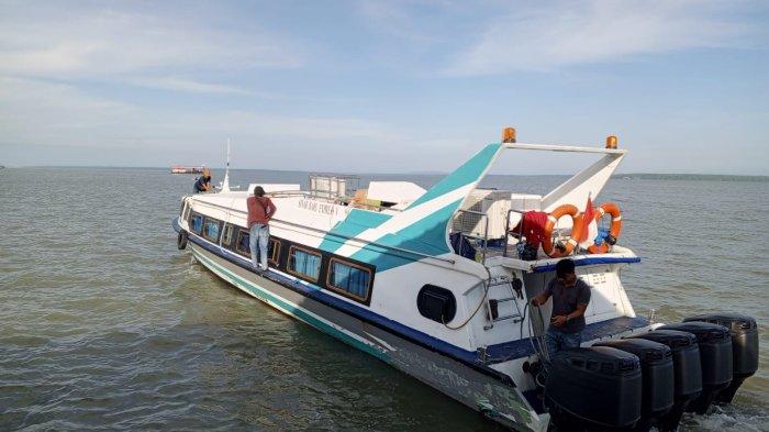 Speedboat reguler siap bertolak dari Pelabuhan PLBL Liem Hie Djung Nunukan, belum lama ini.
TRIBUNKALTARA.COM/ Febrianus Felis.