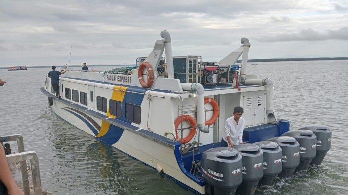 Speedboat reguler siap bertolak dari Pelabuhan PLBL Liem Hie Djung Nunukan, belum lama ini.