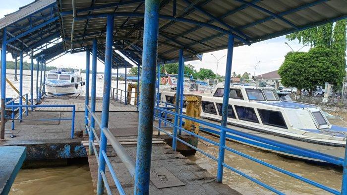 Aktivitas Pelabuhan Kayan I Tanjung Selor, Bulungan, Kalimantan Utara Senin (27/5/2024)