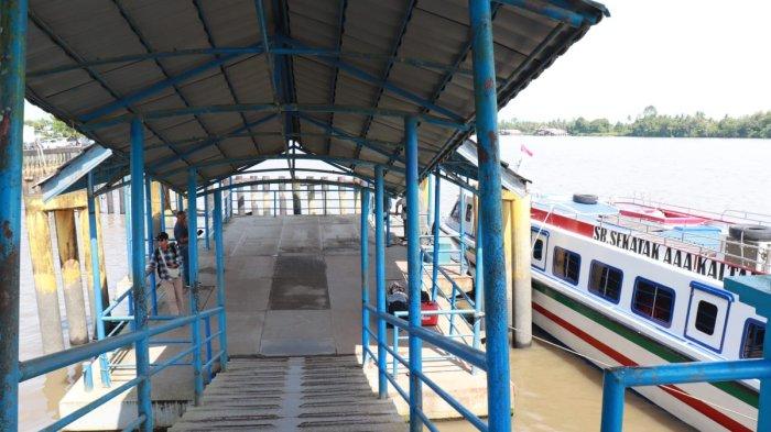 Aktivitas di Pelabuhan Kayan II, Tanjung Selor, Bulungan, Kalimantan Utara.