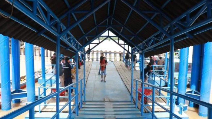 ANGKUTAN AIR - Aktivitas penumpang di Pelabuhan Kayan II Tanjung Selor Bulungan Kalimantan Utara.