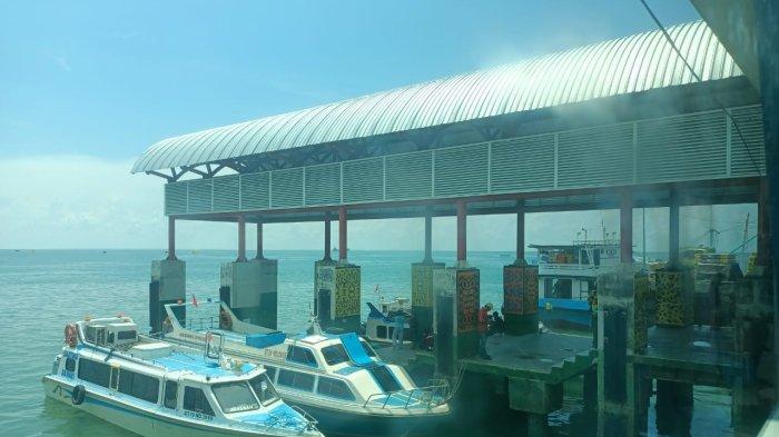 egiatan penumpang speedboat reguler di dalam Pelabuhan Tengkayu Satu Tarakan sebelum menuju Tanjung Selor.