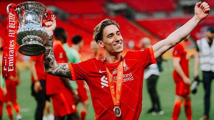Kostas Tsimikas saat menjadi penentu kemenangan Liverpool atas Chelsea di Final FA Cup 2022 lalu
