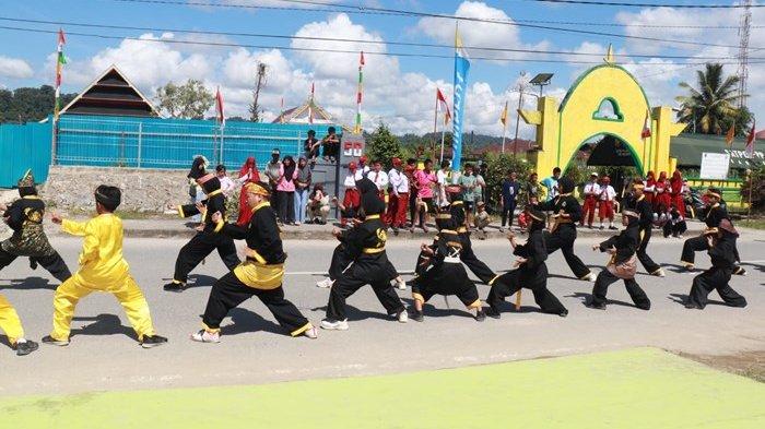 Upacara pengibaran bendera pertama di istana kesultanan Bulungan setelah 1949, Sabtu (17/8/2024).