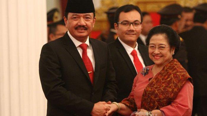 Kepala BIN, Jenderal (Pur) Budi Gunawan dan Ketua Umum PDIP, Megawati. (TRIBUNNEWS/HERUDIN)
