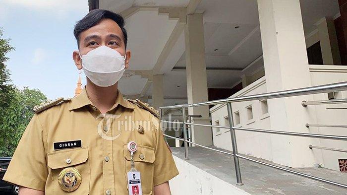 Wali Kota Solo Gibran Rakabuming Raka di kompleks Balai Kota Solo, pada Selasa (18/5/2012). (TribunSolo.com/Azhfar Muhammad)