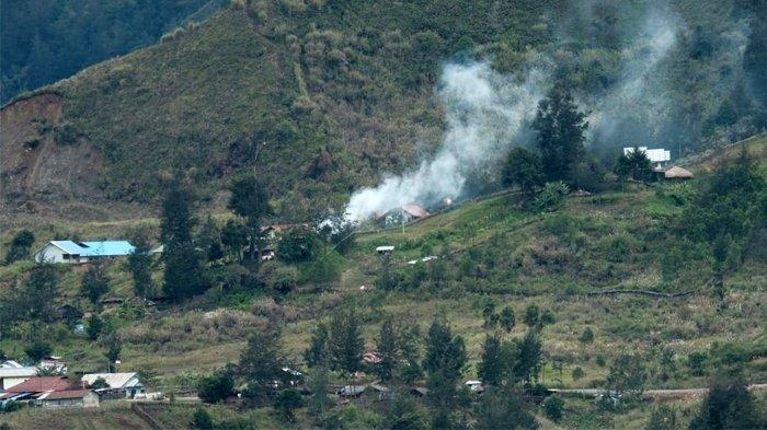 Berita Papua Terkini, usai tembak 3 prajurit TNI, KKB Papua berulah lagi, giliran honai jadi pelampiasan di Distrik Gome
