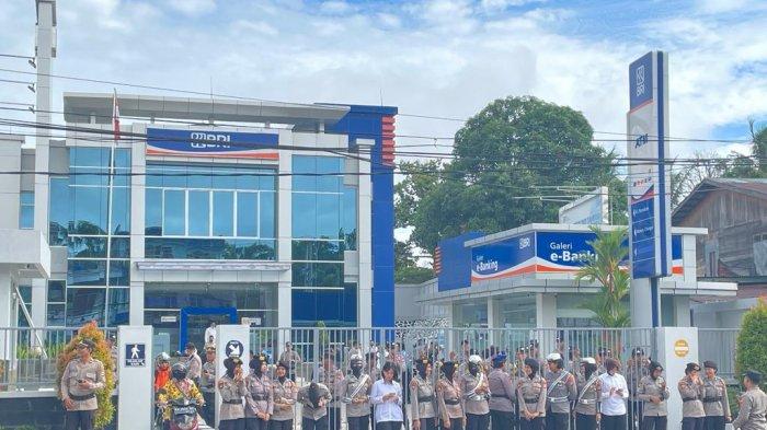 Kantor BRI Cabang Nunukan dijaga polisi Polres Nunukan