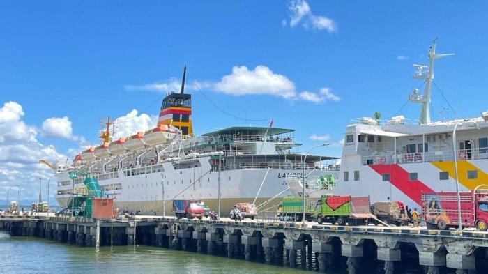 Kapal Pelni berlabuh di dermaga Pelabuhan Tunon Taka Nunukan, belum lama ini.