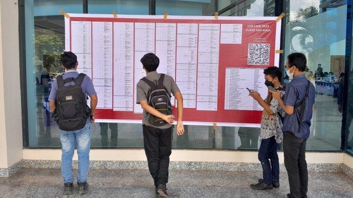 Pemerintah Kabupaten Kutai Kartanegara melalui Dinas Transmigrasi dan Tenaga Kerja (Distransnaker) kembali menggelar Job Fair Siap Kerja 2023 selama dua hari, 15-16 November 2023.