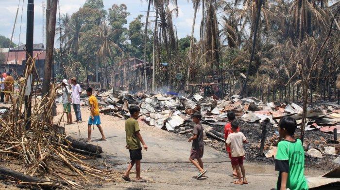 Sekolah Dasar Negeri 001 Siluq Ngurai, Kutai Barat terpaksa diliburkan lantaran banyak warga sekolah jadi korban kebakaran hingga bangunan sekolah dijadikan Posko darurat penampungan korban kebakaran.