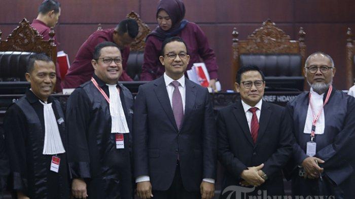 Hadiri sidang pertama sengketa Pilpres 2024 di Mahkamah Konstitusi (MK), Ganjar Pranowo dan dan Anies Baswedan dalam pidatonya kompak tuding kekuasaan ( Jokowi ) intervensi Pemilu. (JEPRIMA/Tribunnews.com)