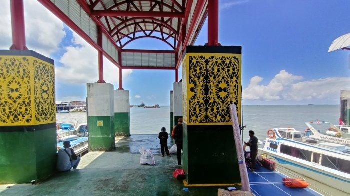 Tampak aktivitas penumpang di Pelabuhan Tengkayu 1 Tarakan, Kalimantan Utara.