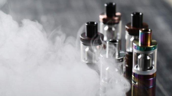 Ilustrasi - Organisasi Kesehatan Dunia atau WHO melarang penggunaan rokok elektrik (vape) dengan perasa, karena berbahaya bagi remaja dan anak-anak.