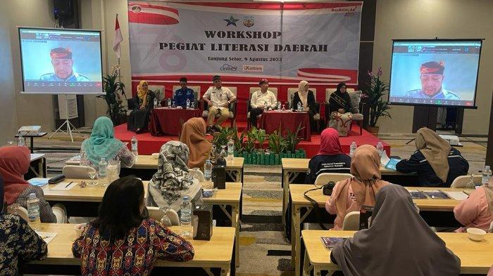 Workshop yang diikuti oleh para pegiat literasi di Tanjung Selor, Rabu (09/08/2023).
