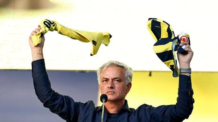 Gaji Jose Mourinho di Liga Turki Melebihi 10 Juta Euro, Misi Lepas 10 Tahun Puasa Gelar Fenerbahce