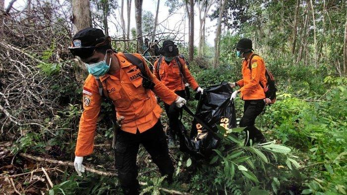 Pria Warga Kobar yang ditemukan tak bernyawa saat mencari jengkol di Desa Kerabu Hutan Arut Utara Kabupaten Kotawaringin Barat, Kalimantan Tengah. Basarnas Palangkaraya untuk Tribunkalteng.com