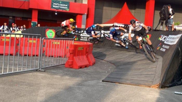 UCI MTB Eliminator World Cup 2023 yang digelar di Kawasan Stadion Tuah Pahoe Plangkaraya berjalan dengan sukses, sehingga ke depan direncanakan akan kembali digelar di Bundaran Besar Palangkaraya.
