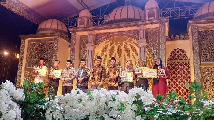 Ilustrasi rangkaian prosesi malam penutupan MTQ tingkat Provinsi Kaltim di Balikpapan, Kalimantan Timur. Kota Bontang raih juara dua MTQ Kaltim 2023.