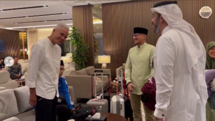 Pertemuan Ganjar Pranowo dan Sandiaga Uno di Bandara Internasional King Abdul Aziz, Jeddah, Arab Saudi. Gaya Sandiaga Uno perkenalkan Ganjar ke pejabat Arab Saudi. Sandiaga Uno menyebut The Next President. Respon PPP.