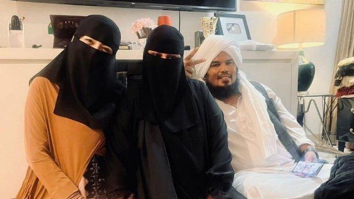 Ratu Rizky Nabila, penyanyi sekaligus model yang kini memutuskan ubah penampilan.