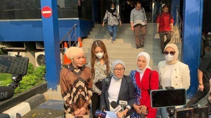Polda Metro Jaya akan melakukan pemanggilan terhadap finalis Miss Universe Indonesia 2023 yang menjadi korban dugaan pelecehan seksual.