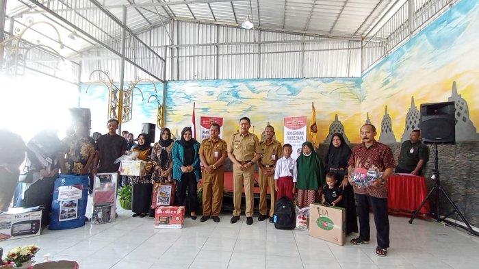 Walikota Samarinda Andi Harun sebut dan pastikan Program unggulan Probebaya akan terus berjalan hingga kepemimpinan berikutnya, Selasa (5/9/2023) di Taman Pemandian Serayu Lestari RT.20 Kelurahan Tanah Merah Kecamatan Samarinda Utara.