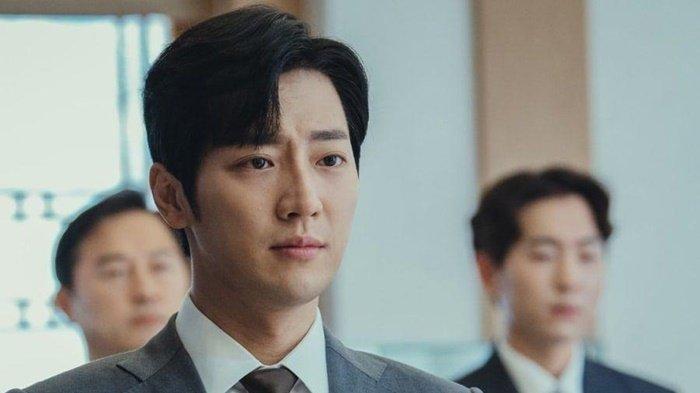 Aktor tampan Korea Selatan, Lee Sang Yeob.