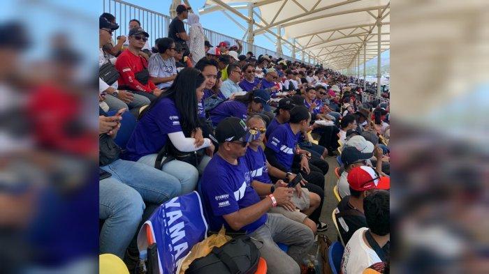 Menurut Efendy, jumlah penonton MotoGP di Mandalika tahun ini lebih banyak dan lebih teratur.