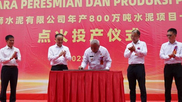 Ilustrasi - Peresmian PT. Kobexindo Cement oleh Mantan Gubernur Kaltim, Isran Noor beberapa bulan lalu.TRIBUNKALTIM.CO/HO/Diskominfo Kutim