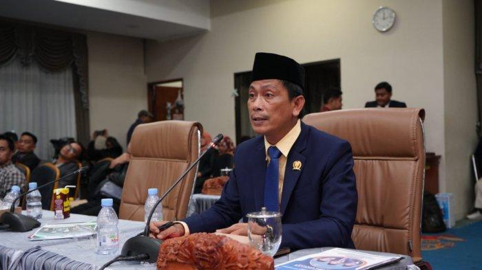 Anggota DPRD Bontang Bakhtiar Wakkang dalam Rapat Paripurna beberapa waktu lalu.