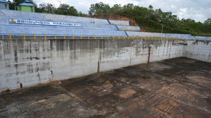 Pj Gubernur Kaltim, Akmal Malik melakukan kunjungan kerja ke salah satu proyek strategis nasional (PSN) Bendungan Marangkayu yang terletak di Muara Badak, Kutai Kartanegara, 8 Desember 2023. Akmal Malik menargetkan tahun 2024 akan beroperasi.