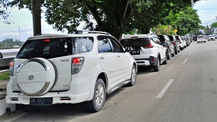 Warga Kabupaten Kutai Kartanegara, Kalimantan Timur kembali harus disibukan dengan kalangkaan BBM jenis Pertalite, Kamis (14/12/2023). Kelangkaan ini pun dinilai mengganggu kelancaran aktivitas masyarakat, apalagi sudah terjadi beberapa kali di tahun 2023.