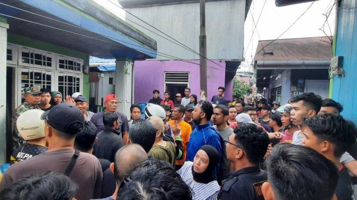 Kejadian kebakaran di kawasan Jalan RE Martadinata, Gang Tukang, RT 09, RW 05, Kelurahan Teluk Lerong Ilir, Kecamatan Samarinda Ulu, Kota Samarinda, Kalimantan Timur pada Sabtu (6/1/2024).