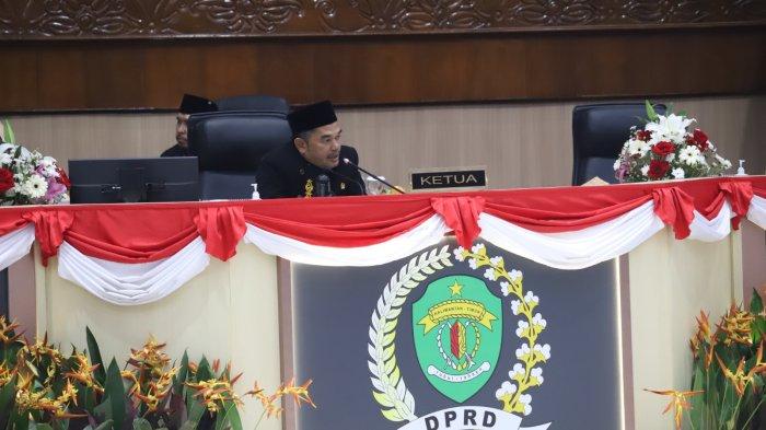 Suasana sidang paripurna istimewa dalam rangka memperingati Hari Ulang Tahun ke-67 Provinsi Kalimantan Timur, Senin (8/1/2024). Momentum ke-67 Kalimantan Timur diharapkan dapat meningkatkan rasa persatuan dan kesatuan.