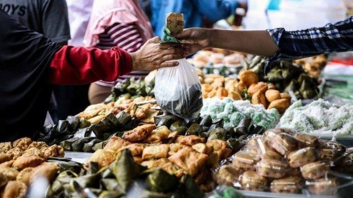 Ilustrasi makanan untuk berbuka puasa. Menurut Ustaz Abdul Somad menjual makanan di siang hari saat bulan Ramadhan dibolehkan seperti halte bus, stasiun kereta yang banyak orang bepergian.
