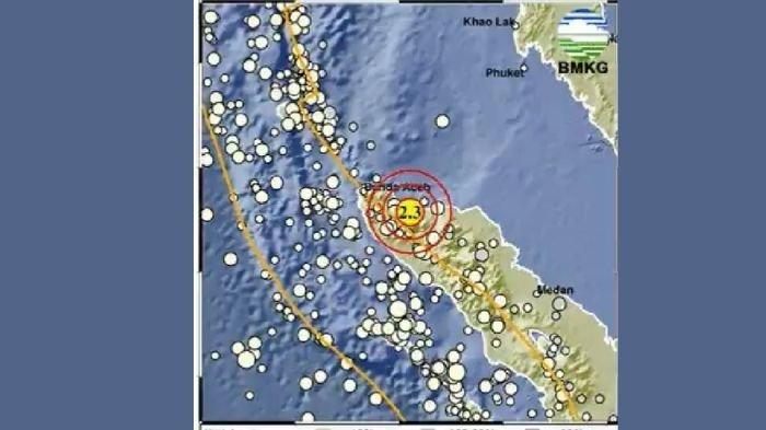 GEMPA ACEH - Gempa bumi baru saja 2 menit yang lalu, cek info BMKG.