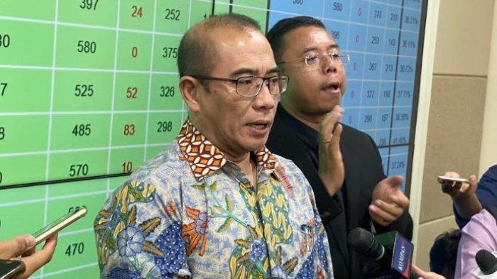 Ketua KPU RI Hasyim Asy'ari dalam jumpa pers di Kantor KPU, Jalan Imam Bonjol, Jakarta Pusat, Jumat (3/11/2023).