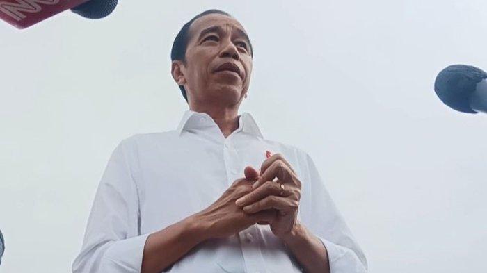 Presiden Joko Widodo di Lanud Halim Perdanakusuma, Jakarta, Rabu (3/4/2024).