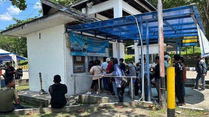 Kondisi atus mudik di Pelabuhan Feri Kariangau Balikpapan pada Rabu (3/4/2024) masih normal. Lonjakan pemudik diperkirakan akan terjadi pada H-1 Lebaran.