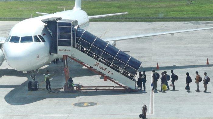 ANGKUTAN MUDIK LEBARAN - Bandara APT Pranoto, Kota Samarinda menyiapkan extra flight saat musim mudik tahun 2024. Armada sendiri mencapai peningkatan 30 persen sementara jumlah penumpang yang sudah tercatat sebesar 20 persen dari total penumpang tahun lalu.