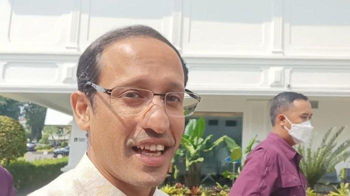 Mendikbud-Ristek Nadiem Makarim di kompleks Istana Kepresidenan, Jakarta, Senin (27/5/2024) siang.
